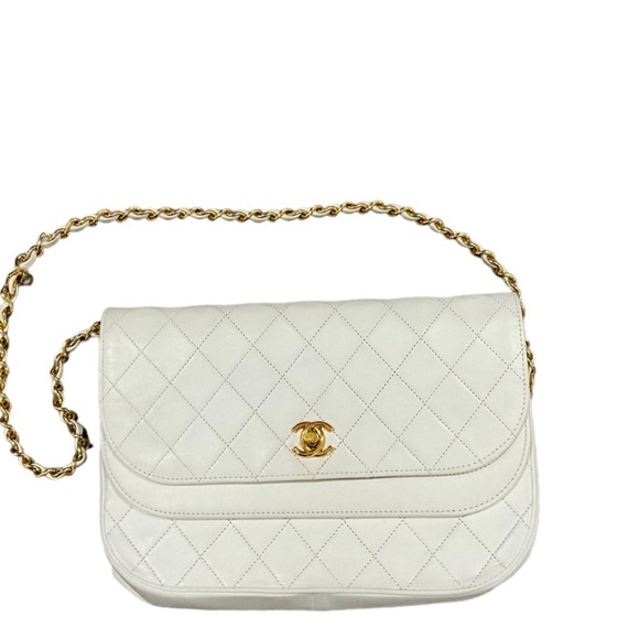 Chanel Auto Double Flap Leather Bag - Authentic - Picture 3 of 11